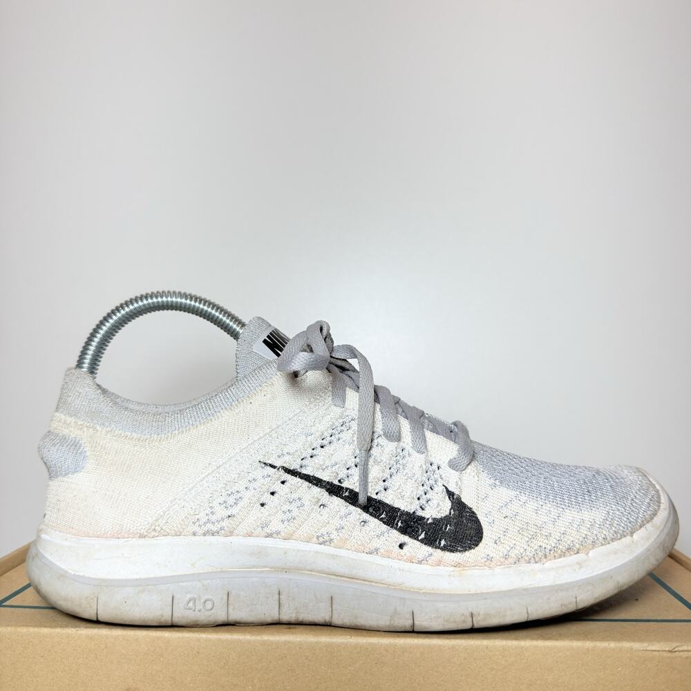 Nike Flyknit Max 4.0 Womens Size 8 Pure Platinum Gray Running Shoes Sneakers